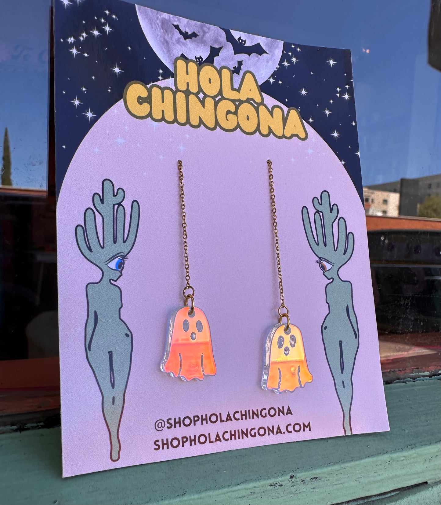 Los Chicos Fantasmas Baby Ghost Ear Thread Earrings