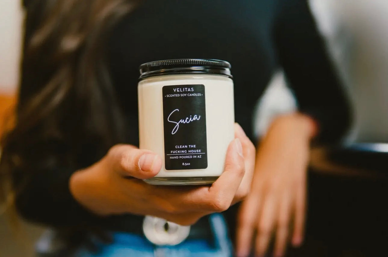Sucia Candle