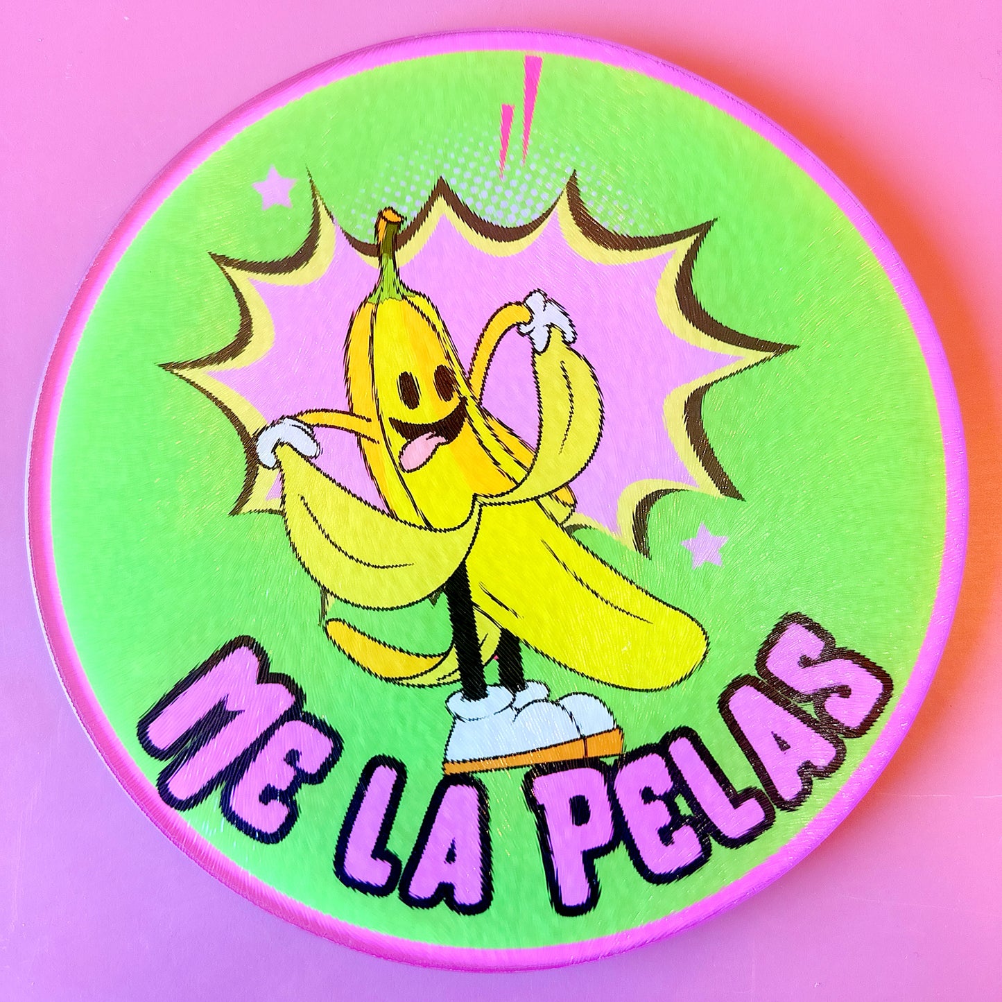 Me La Pelas Round Cutting Board