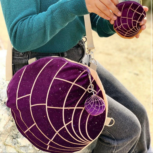 Concha Cross-Body Bag/Backpack (Selena Purple)